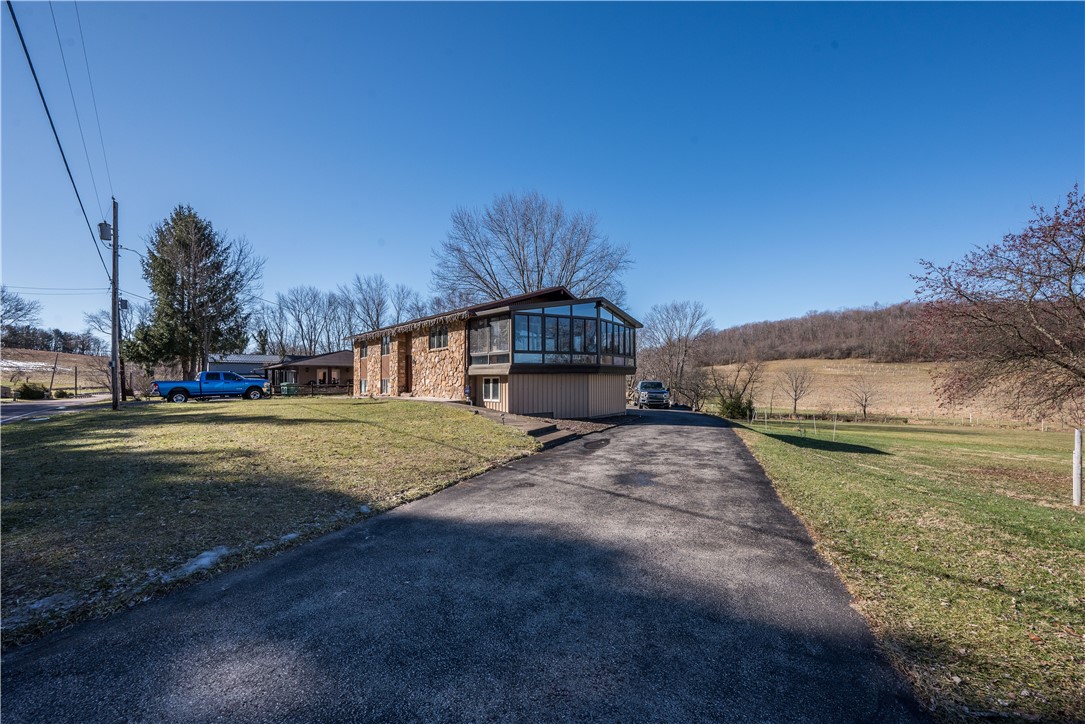 Unity Twp, Pennsylvania 15650, United States, 3 Bedrooms Bedrooms, ,2 BathroomsBathrooms,Residential,Active,8100