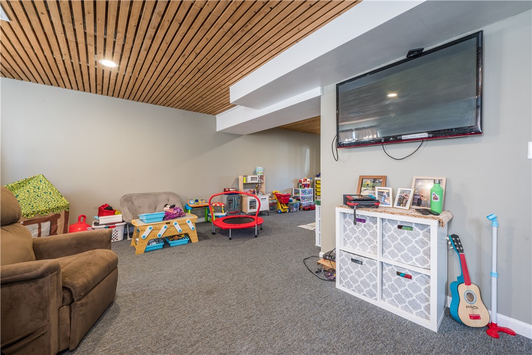 Unity Twp, Pennsylvania 15650, United States, 3 Bedrooms Bedrooms, ,2 BathroomsBathrooms,Residential,Active,8100