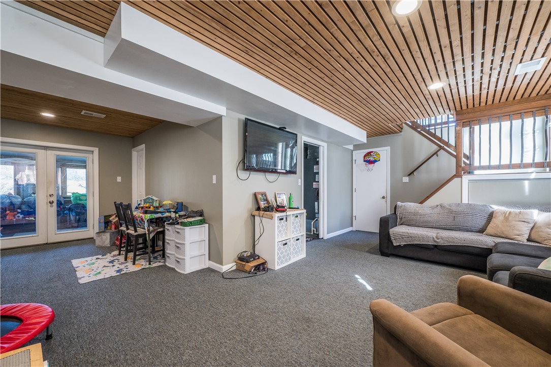 Unity Twp, Pennsylvania 15650, United States, 3 Bedrooms Bedrooms, ,2 BathroomsBathrooms,Residential,Active,8100