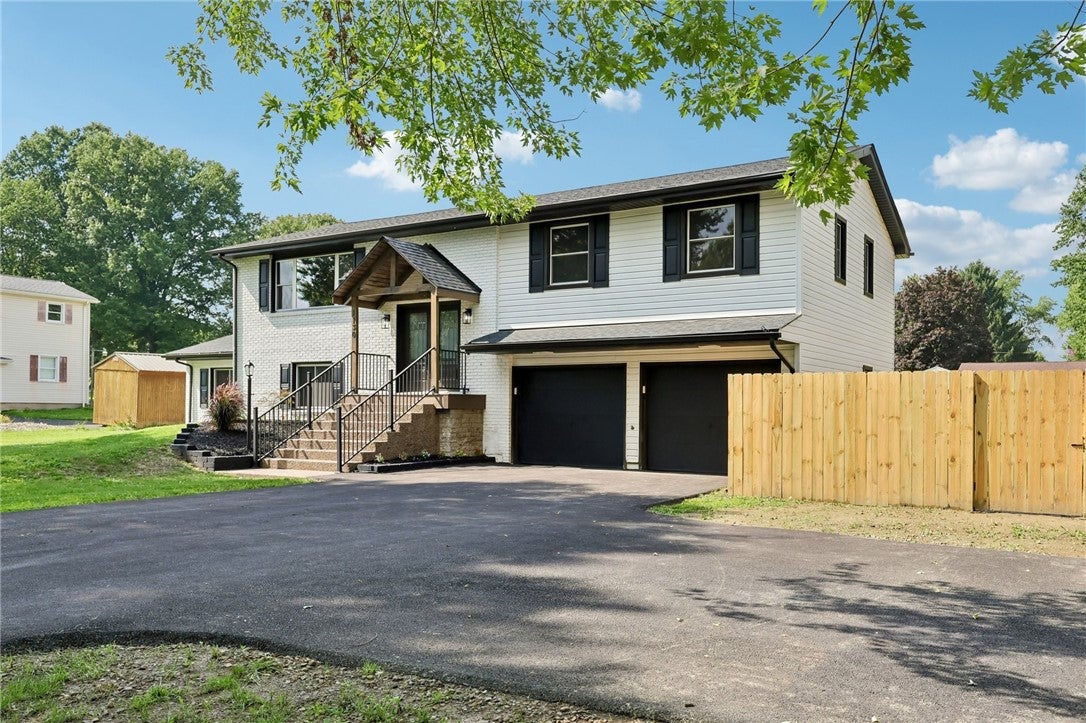 1130 Blue Sky Dr
