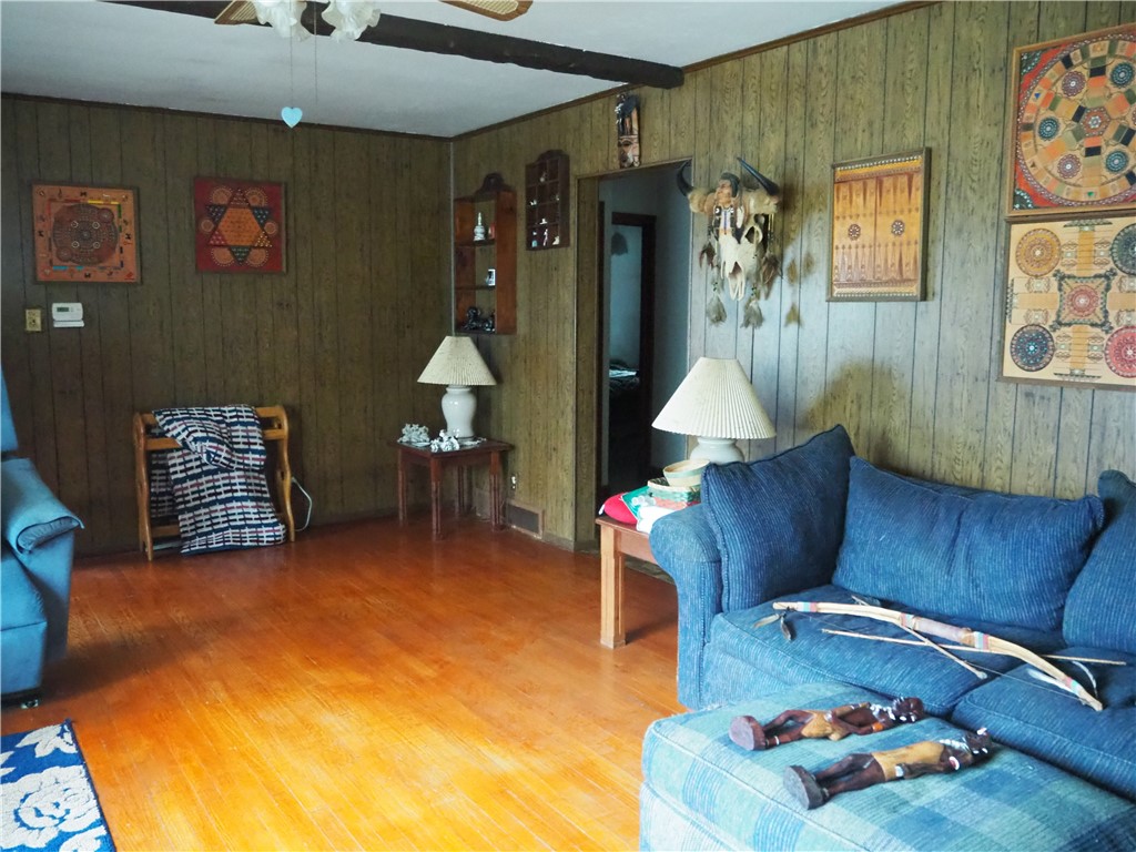 106 Orchard Dr