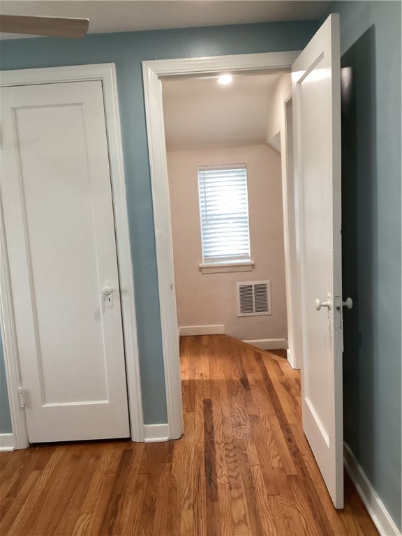 McKeesport, Pennsylvania 15132, United States, 2 Bedrooms Bedrooms, ,1 BathroomBathrooms,Residential,Active,254241