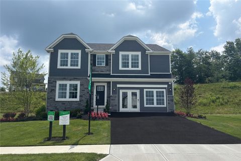 140 Victoria Dr Moon/Crescent Twp PA 15108