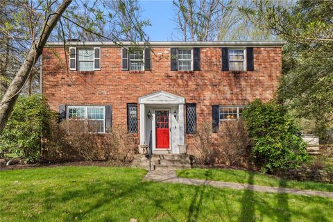 112 Eton Dr O'Hara PA 15215