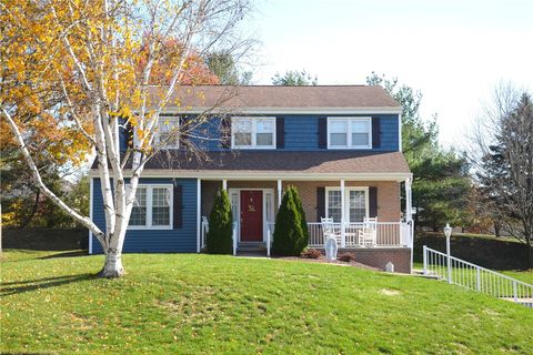 220 Hunting Ridge Trl Cranberry Twp PA 16066