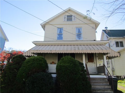 Homes For Sale - 225 2nd St St<br/> Westmoreland County, Smithton, PA 15479