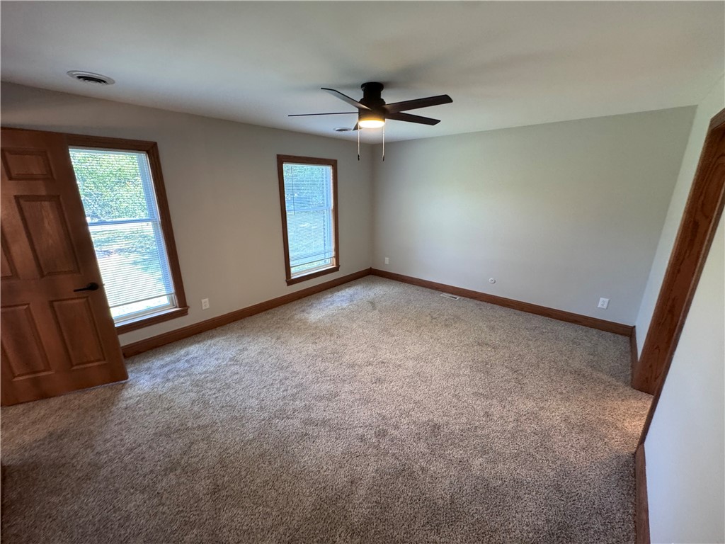 Richland, Pennsylvania 15044, United States, 5 Bedrooms Bedrooms, ,4 BathroomsBathrooms,Residential,Active,199748