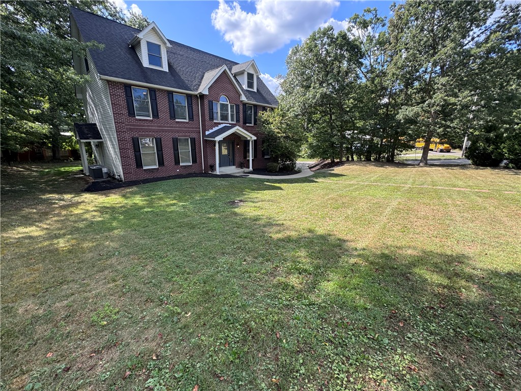 Richland, Pennsylvania 15044, United States, 5 Bedrooms Bedrooms, ,4 BathroomsBathrooms,Residential,Active,199748