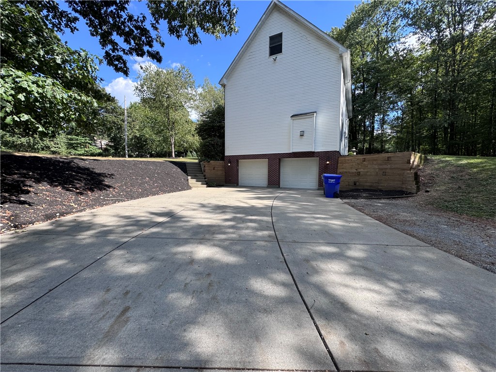 Richland, Pennsylvania 15044, United States, 5 Bedrooms Bedrooms, ,4 BathroomsBathrooms,Residential,Active,199748