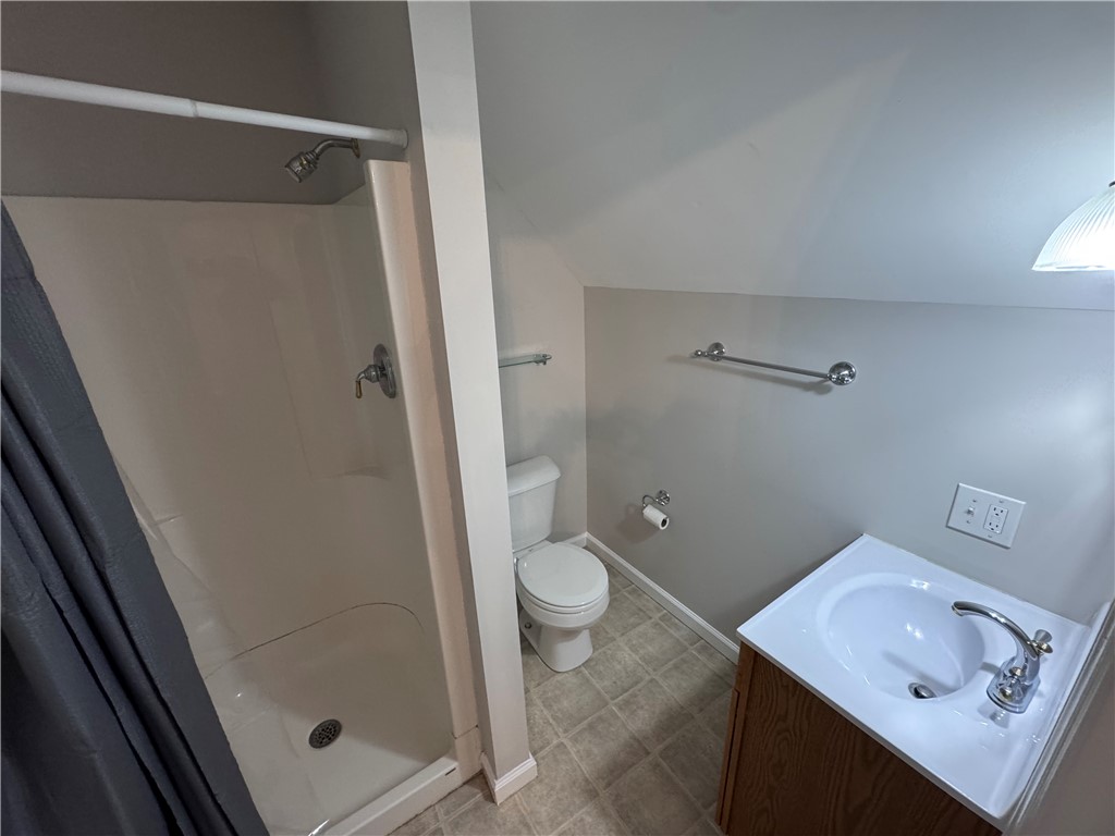 Richland, Pennsylvania 15044, United States, 5 Bedrooms Bedrooms, ,4 BathroomsBathrooms,Residential,Active,199748