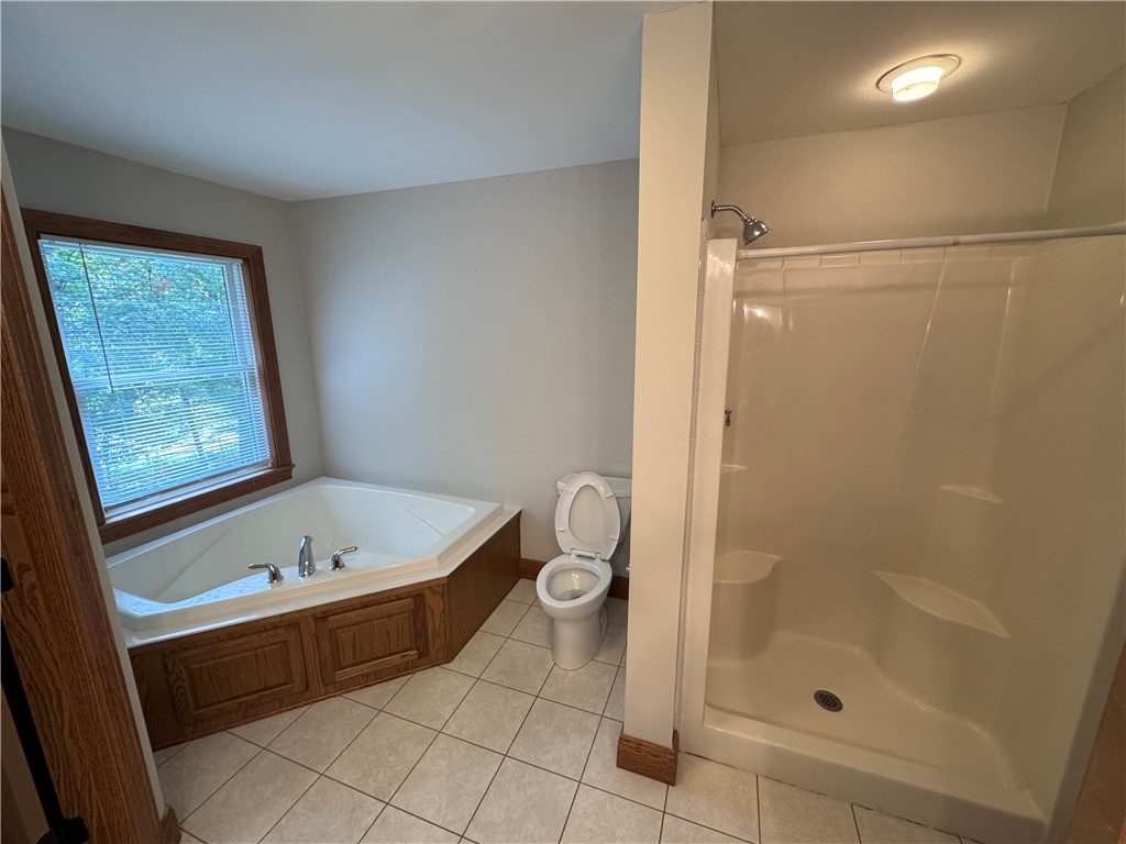 Richland, Pennsylvania 15044, United States, 5 Bedrooms Bedrooms, ,4 BathroomsBathrooms,Residential,Active,199748