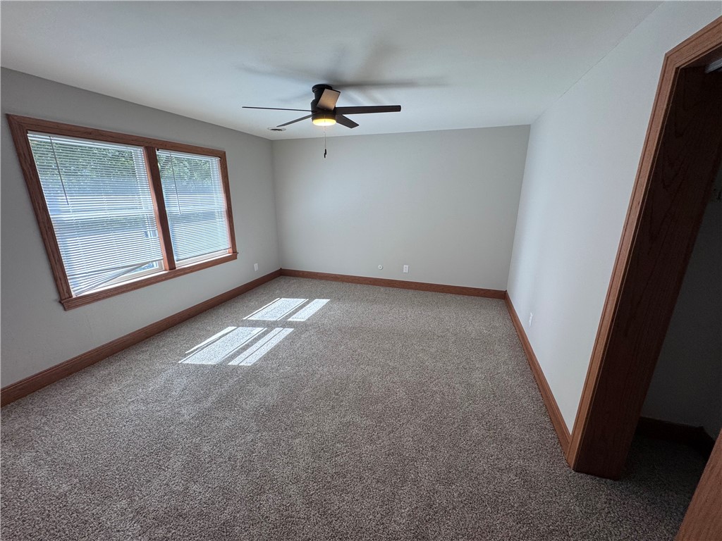 Richland, Pennsylvania 15044, United States, 5 Bedrooms Bedrooms, ,4 BathroomsBathrooms,Residential,Active,199748