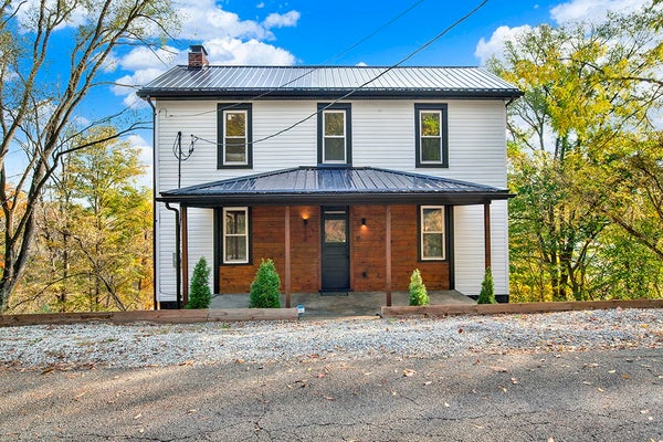 150 HAMILTON ST, IRWIN, PA 15642 - Image 8a5e1abce2a971d6ed4a7e91e47e9957/918627652