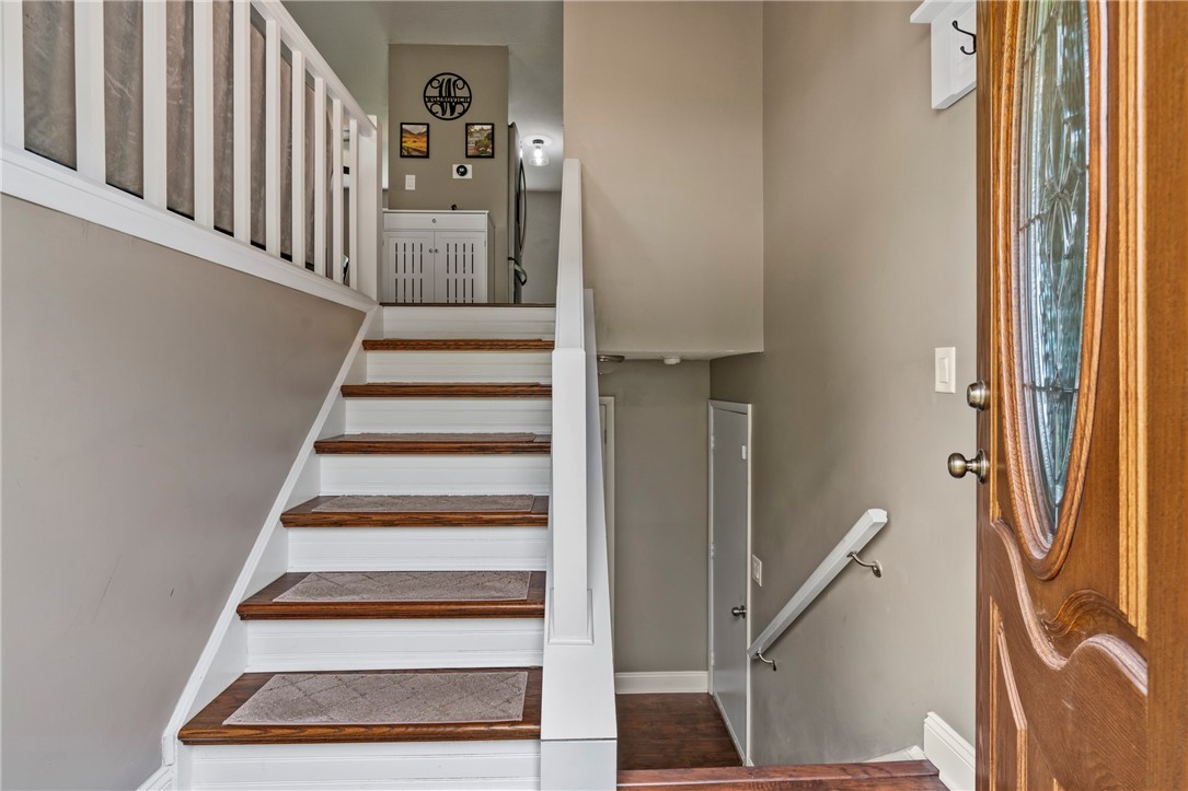 3613 Falmouth Drive Dr, South Park, Pennsylvania image 3
