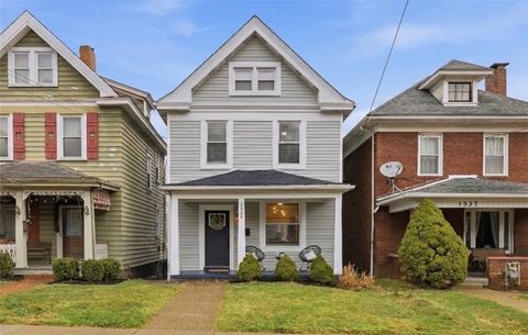 Photo of 1535 Vance Ave, Coraopolis, PA 15108 (MLS # 1743261)