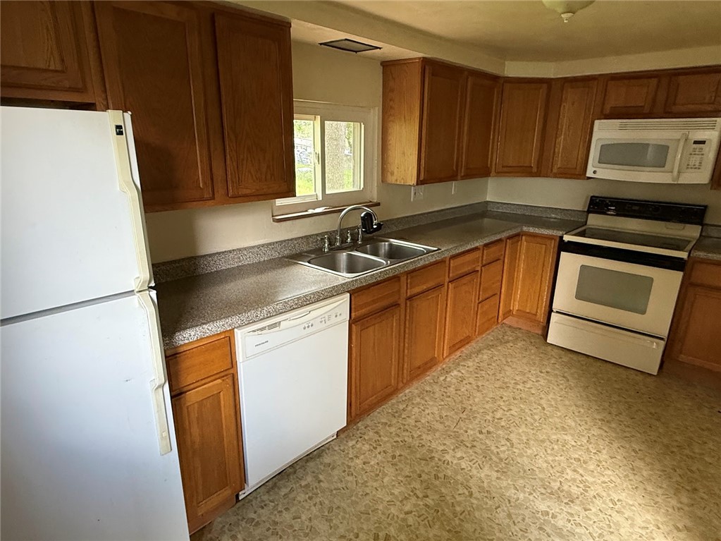 2895 Hemlock St St, Bethel Park, Pennsylvania image 4