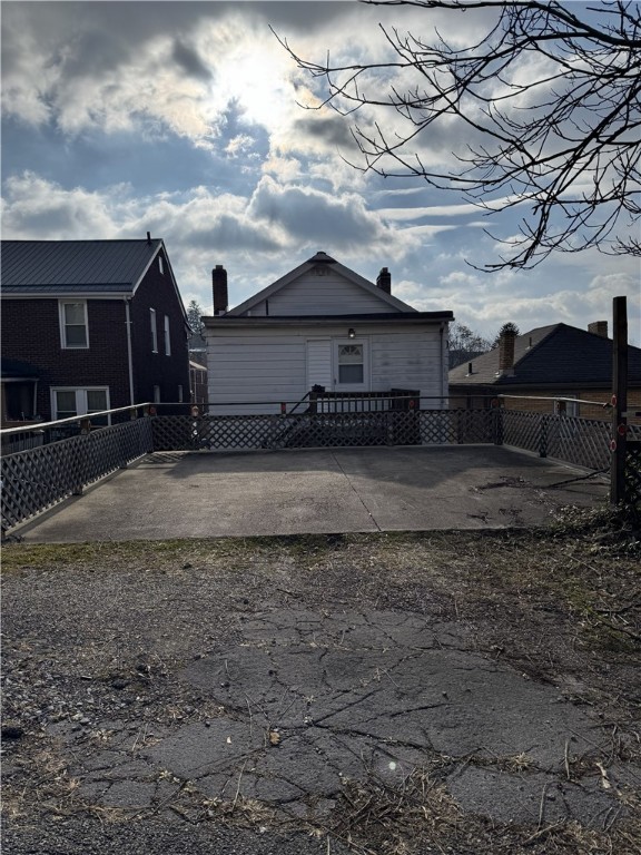 Brentwood, Pennsylvania 15227, United States, 2 Bedrooms Bedrooms, ,Residential,Active,256868