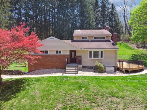 Photo for 1634 Old Leechburg Road