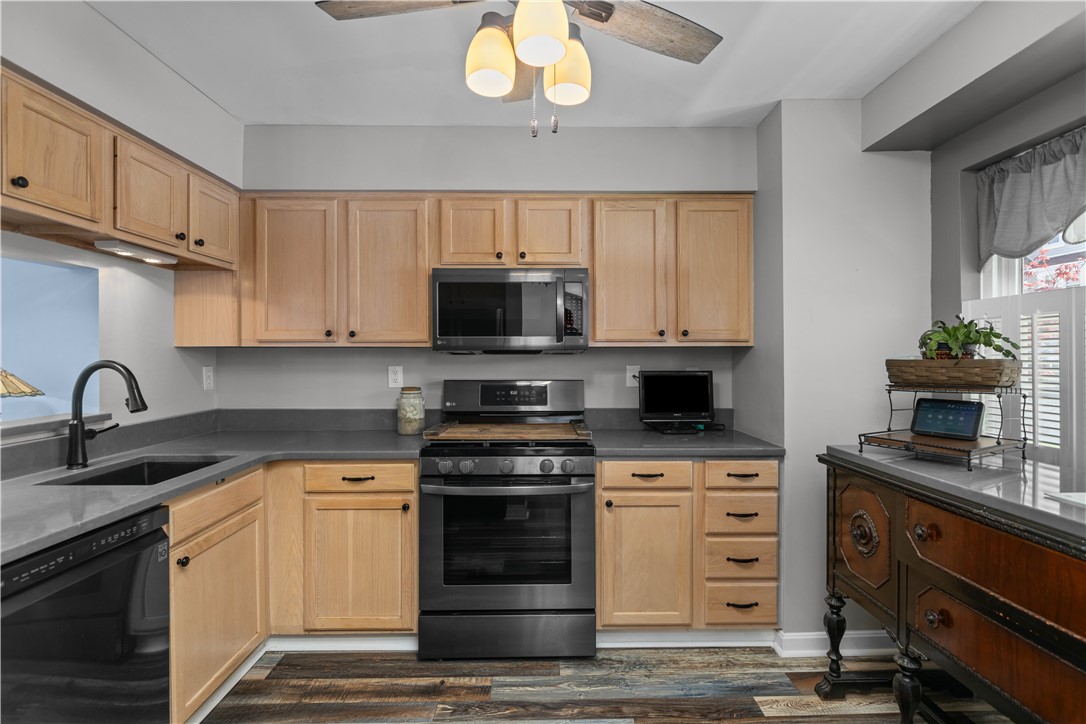 187 Old Village Lane Ln, Bethel Park, Pennsylvania image 11