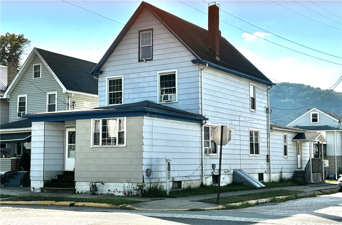 Ford City Boro, Pennsylvania 16226, United States, 5 Bedrooms Bedrooms, ,2 BathroomsBathrooms,Residential,Active,189179