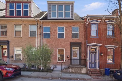 Photo of 19 Alpine Ave, Pittsburgh, PA 15212 (MLS # 1743035)