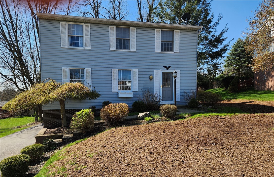 366 Willow Hedge Dr Dr, Monroeville, Pennsylvania image 2