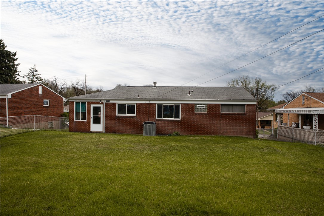 214 Skyport Rd Rd, West Mifflin, Pennsylvania image 17