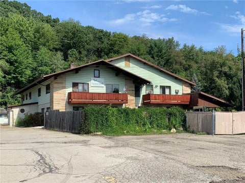 Photo for 853 Allegheny Blvd