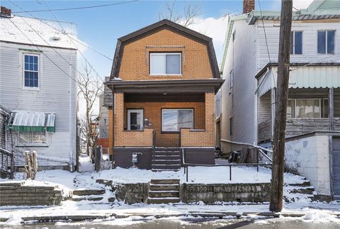 Photo of 116 Locust St, Mount Oliver, PA 15210 (MLS # 1744377)