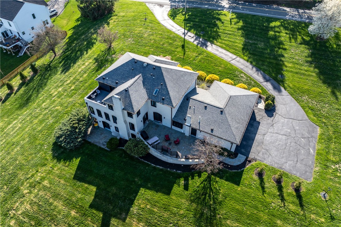 2460 Nicholson Rd