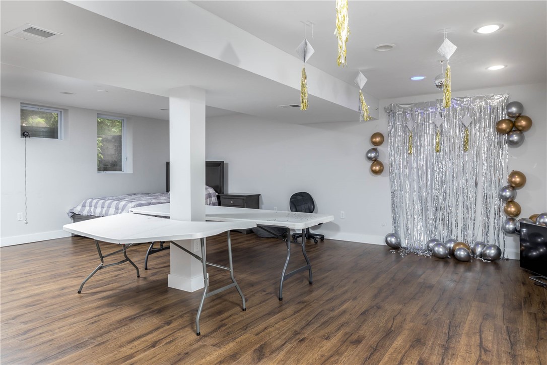 North Strabane, Pennsylvania 15317, United States, 3 Bedrooms Bedrooms, ,3 BathroomsBathrooms,Residential,Contingent,53195