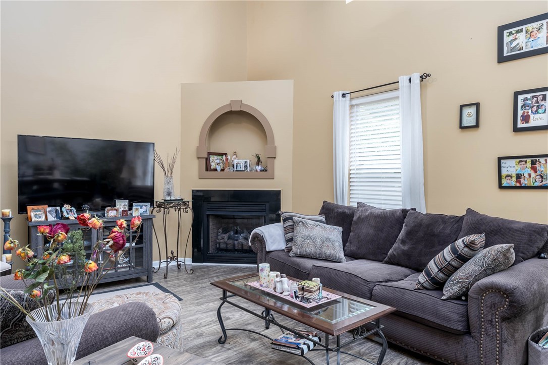 North Strabane, Pennsylvania 15317, United States, 3 Bedrooms Bedrooms, ,3 BathroomsBathrooms,Residential,Contingent,53195