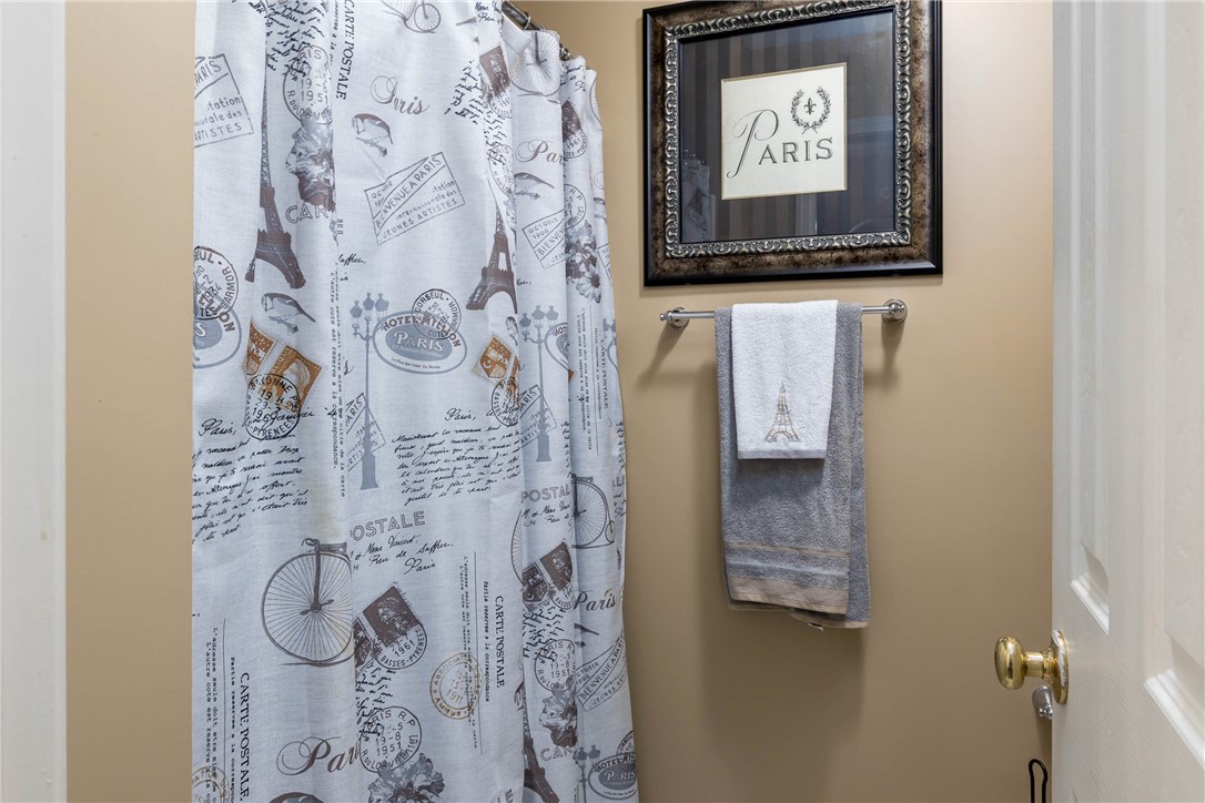 North Strabane, Pennsylvania 15317, United States, 3 Bedrooms Bedrooms, ,3 BathroomsBathrooms,Residential,Contingent,53195