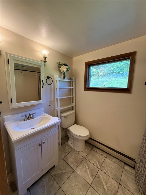 Connellsville, Pennsylvania 15425, United States, 2 Bedrooms Bedrooms, ,1 BathroomBathrooms,Residential,Pending,223272