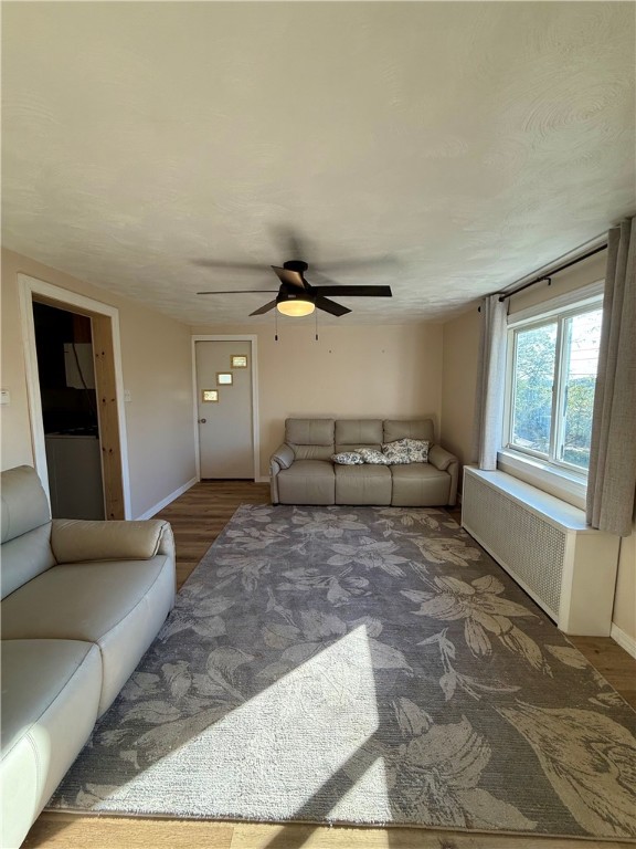 Connellsville, Pennsylvania 15425, United States, 2 Bedrooms Bedrooms, ,1 BathroomBathrooms,Residential,Pending,223272