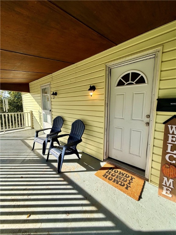 Connellsville, Pennsylvania 15425, United States, 2 Bedrooms Bedrooms, ,1 BathroomBathrooms,Residential,Pending,223272