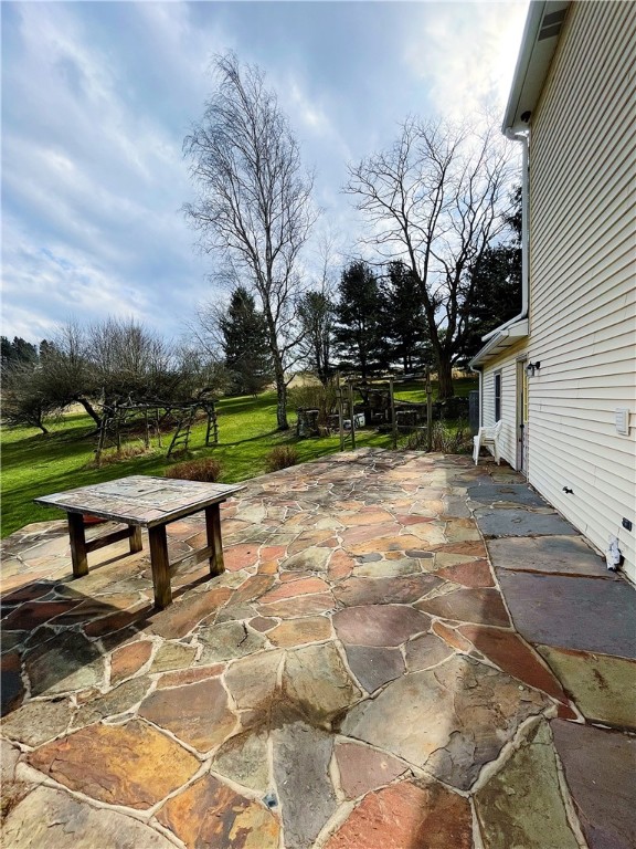 Brothersvalley Twp, Pennsylvania 15530, United States, 4 Bedrooms Bedrooms, ,3 BathroomsBathrooms,Residential,Active,62091