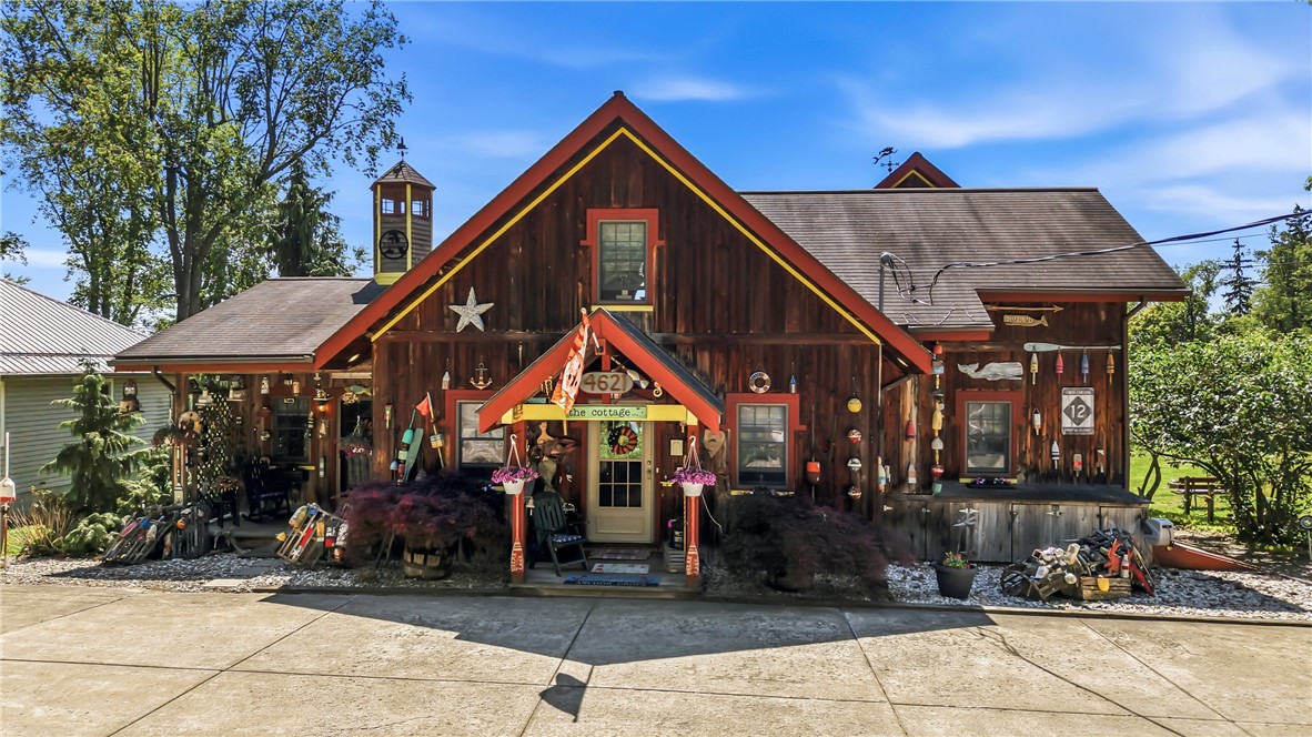 4621 E Lake Road