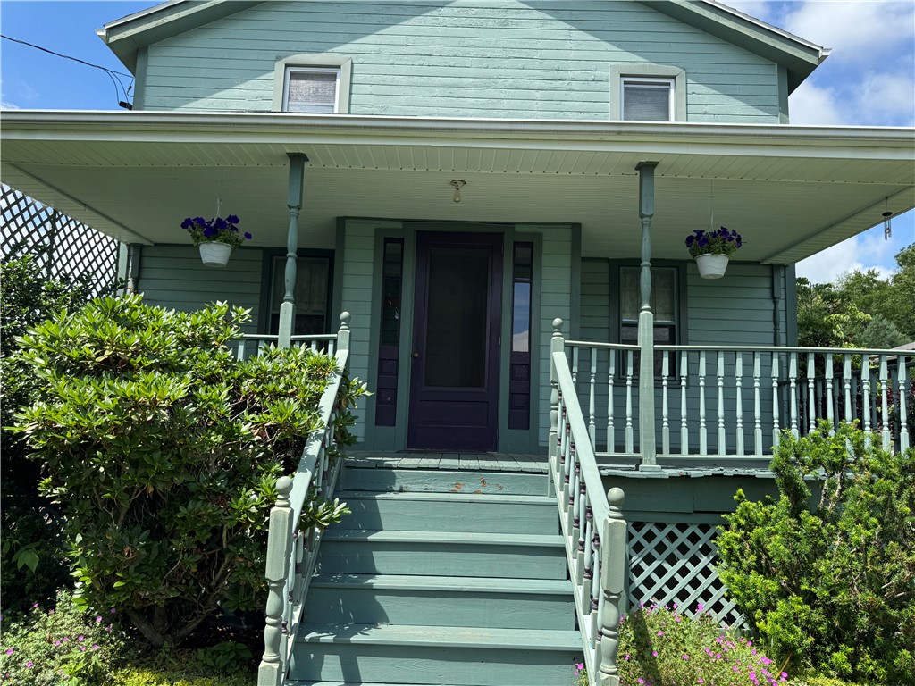 White Twp - Ind, Pennsylvania 15701, United States, 3 Bedrooms Bedrooms, ,1 BathroomBathrooms,Residential,Active,80662