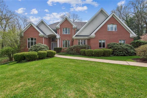 Homes For Sale - 542 Hamilton Ave Ave<br/> Westmoreland County, Latrobe, PA 15650