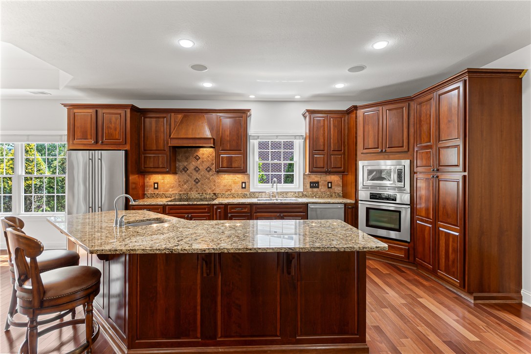 North Strabane, Pennsylvania 15317, United States, 3 Bedrooms Bedrooms, ,3 BathroomsBathrooms,Residential,Contingent,148135