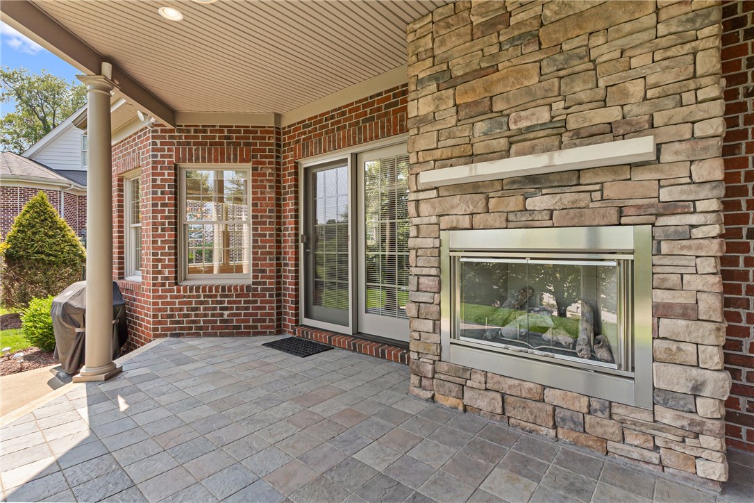 North Strabane, Pennsylvania 15317, United States, 3 Bedrooms Bedrooms, ,3 BathroomsBathrooms,Residential,Contingent,148135