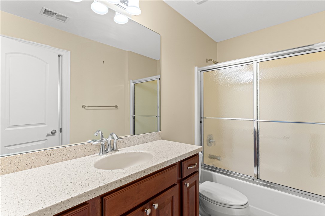 North Strabane, Pennsylvania 15317, United States, 3 Bedrooms Bedrooms, ,3 BathroomsBathrooms,Residential,Contingent,148135