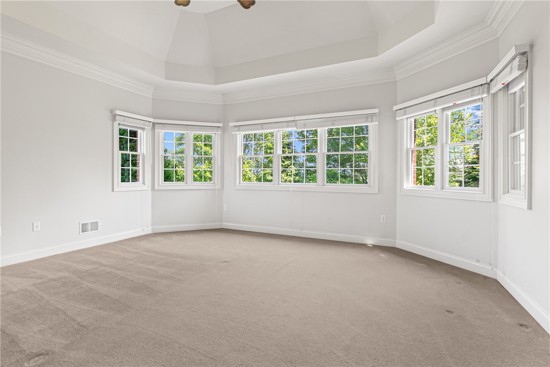 North Strabane, Pennsylvania 15317, United States, 3 Bedrooms Bedrooms, ,3 BathroomsBathrooms,Residential,Contingent,148135