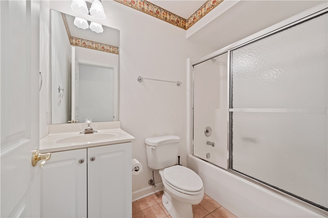 Upper St. Clair, Pennsylvania 15241, United States, 4 Bedrooms Bedrooms, ,4 BathroomsBathrooms,Residential,Active,124921