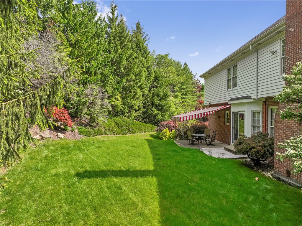 Upper St. Clair, Pennsylvania 15241, United States, 4 Bedrooms Bedrooms, ,4 BathroomsBathrooms,Residential,Active,124921