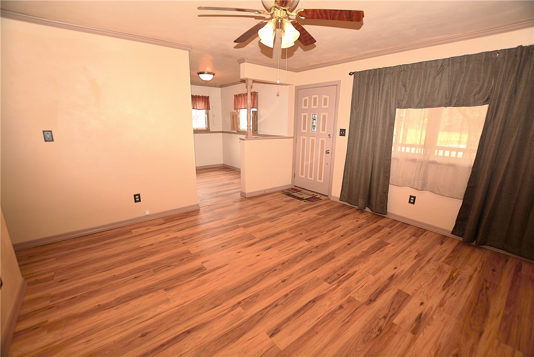 Natrona Hts/Harrison Twp., Pennsylvania 15065, United States, 2 Bedrooms Bedrooms, ,1 BathroomBathrooms,Residential,Contingent,80630