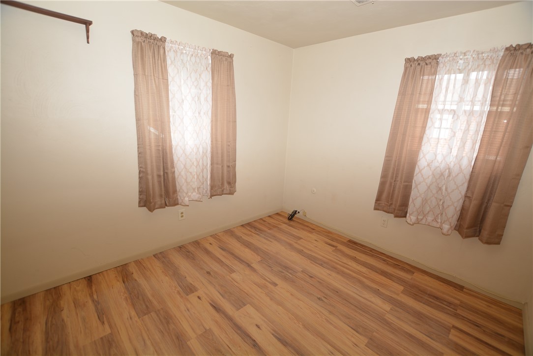 Natrona Hts/Harrison Twp., Pennsylvania 15065, United States, 2 Bedrooms Bedrooms, ,1 BathroomBathrooms,Residential,Contingent,80630