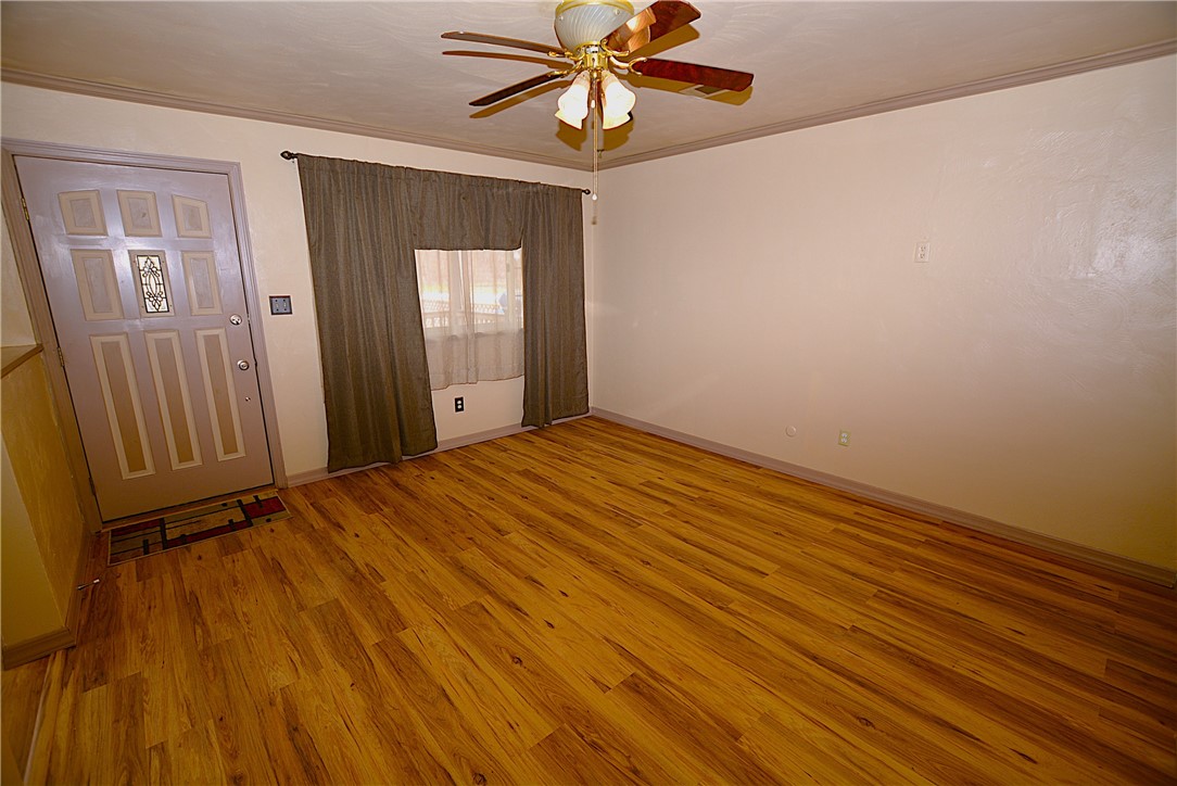 Natrona Hts/Harrison Twp., Pennsylvania 15065, United States, 2 Bedrooms Bedrooms, ,1 BathroomBathrooms,Residential,Contingent,80630