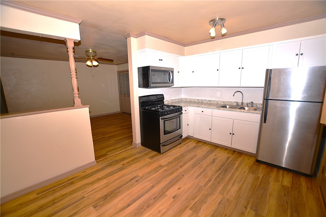 Natrona Hts/Harrison Twp., Pennsylvania 15065, United States, 2 Bedrooms Bedrooms, ,1 BathroomBathrooms,Residential,Contingent,80630